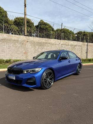 BMW 320i 2.0 16V TURBO GASOLINA M SPORT AUTOMÁTICO BMW 320i 2.0 16V TURBO GASOLINA M SPORT AUTOMÁTICO